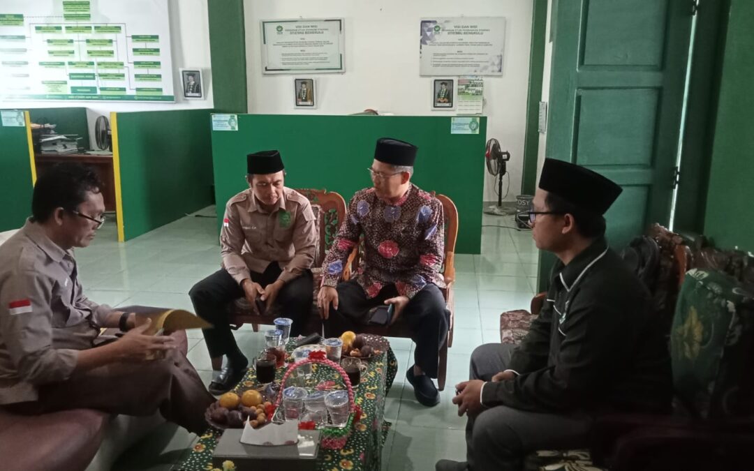 Ketua STIESNU Bengkulu Terima Arahan dari DPH dan PWLPTNU untuk Penguatan Sinergi NU
